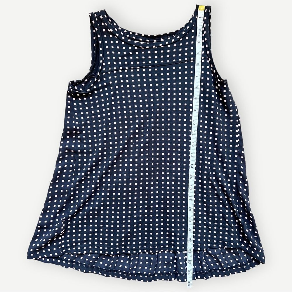 Ann Taylor LOFT Petites Black Polka Dot Pleated Back Shell Blouse. Top. XSP. - Picture 4 of 8
